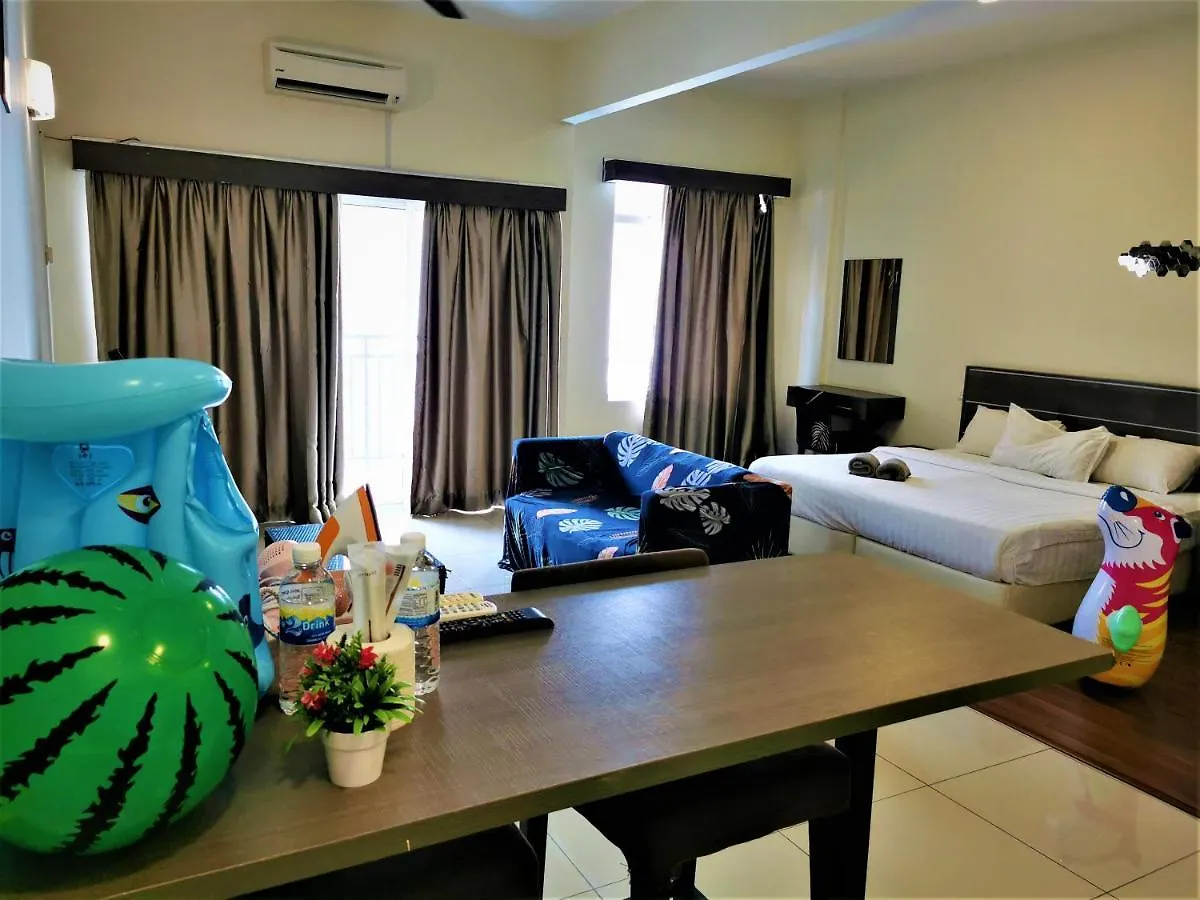 B - Lagoon Water Themepark Suite Melaka Town Малайзия